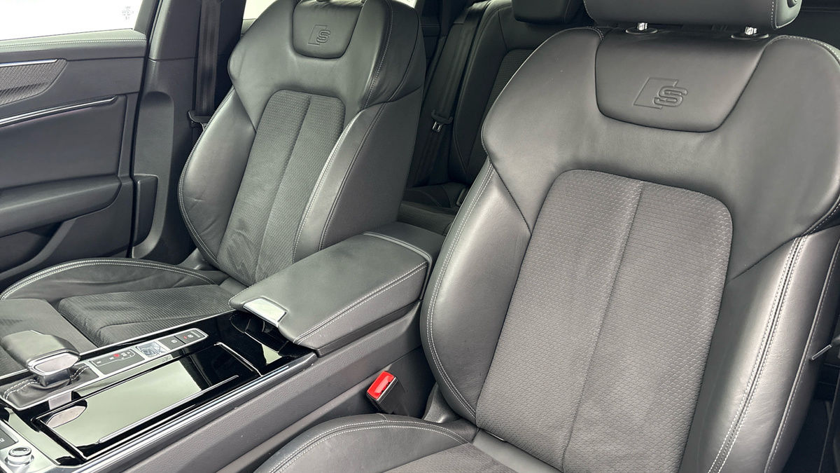 Audi A6 Avant Image 7