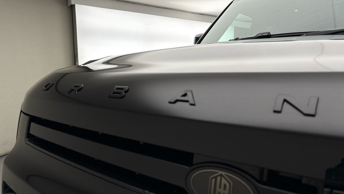 Land Rover Defender 110 Urban Image 24