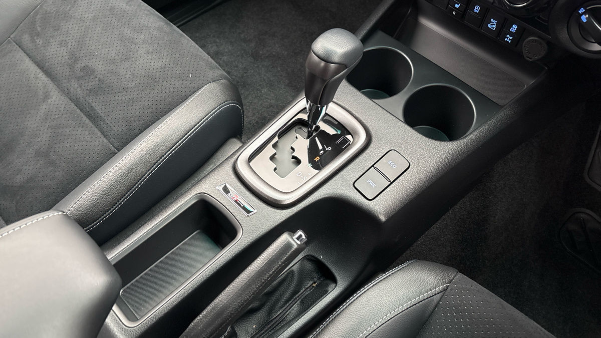 Toyota Hilux Image 18