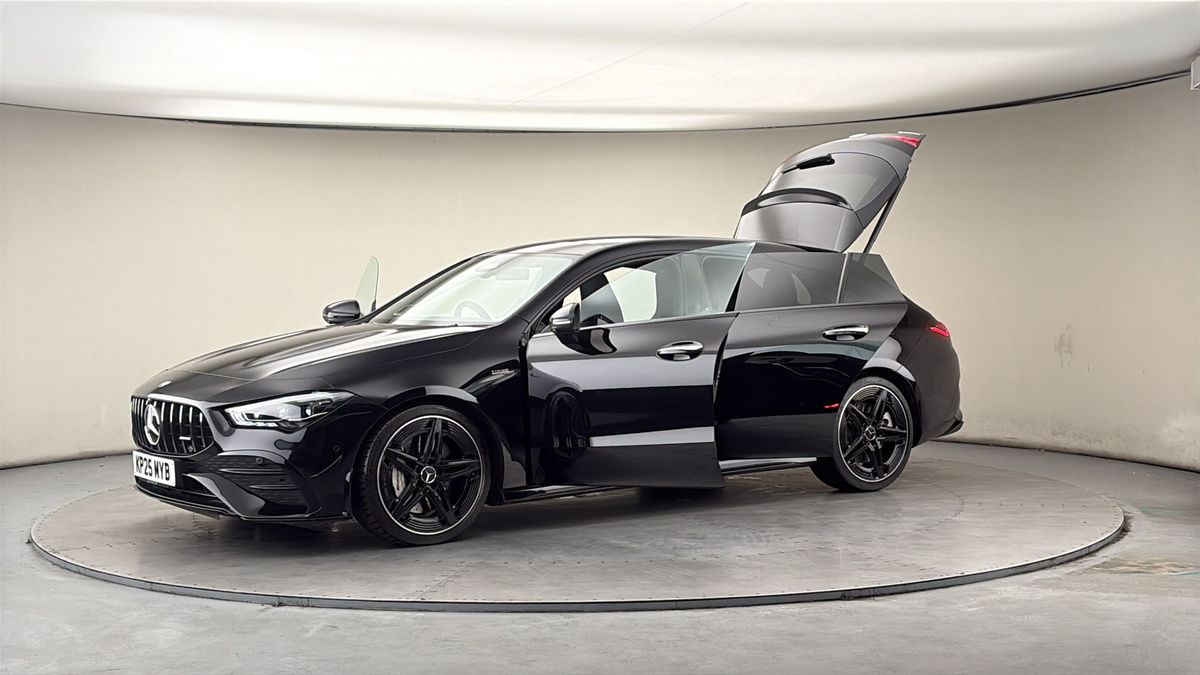 More views of Mercedes-Benz CLA