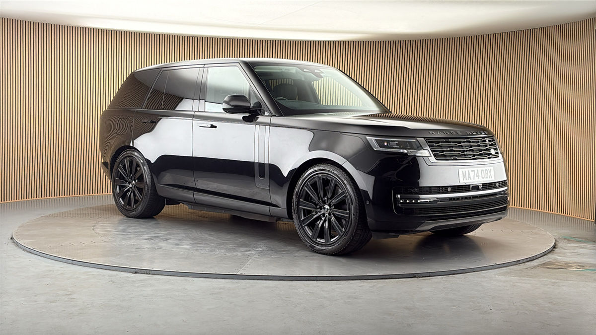 More views of Land Rover Range Rover