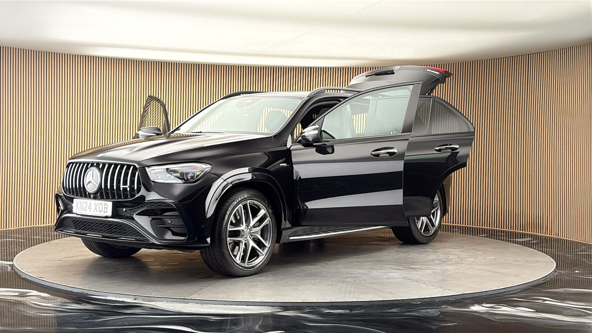 More views of Mercedes-Benz GLE