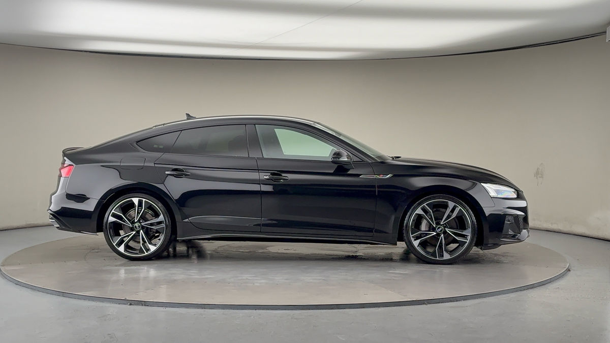 More views of Audi A5