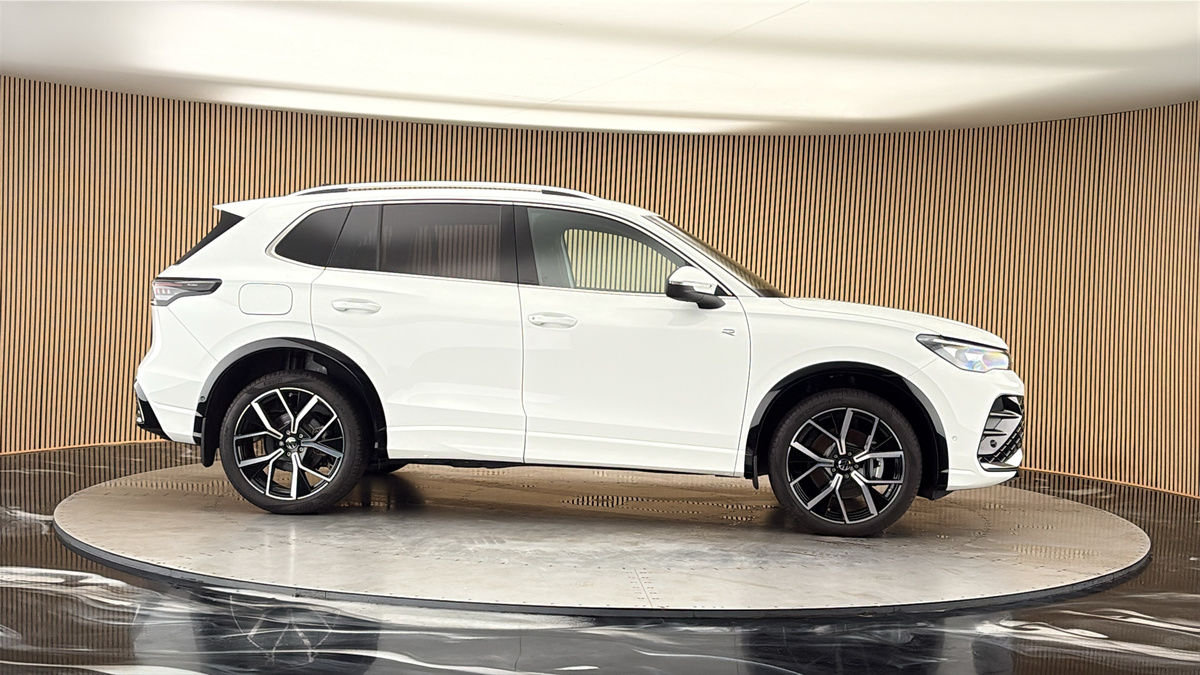 More views of Volkswagen Tiguan