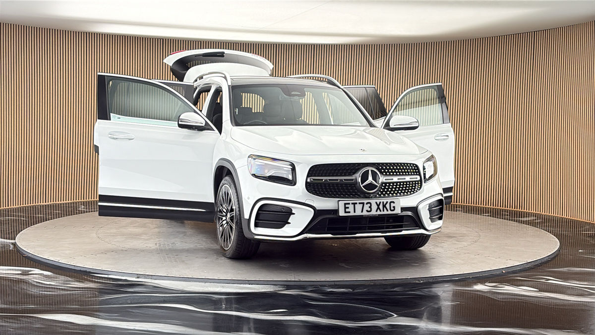 More views of Mercedes-Benz GLB