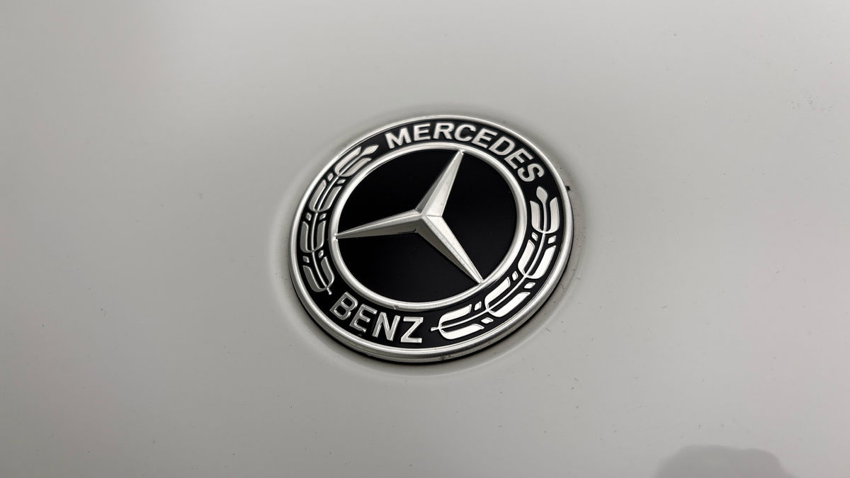 Mercedes-Benz GLC Image 24