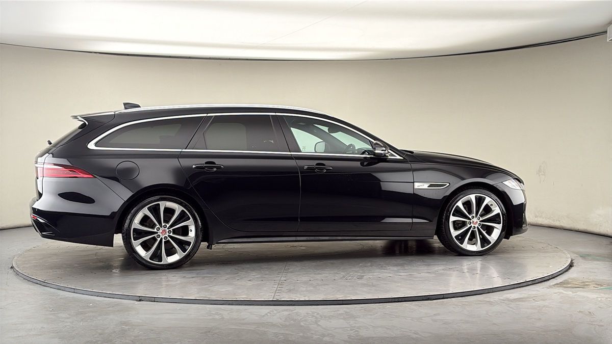 More views of Jaguar XF