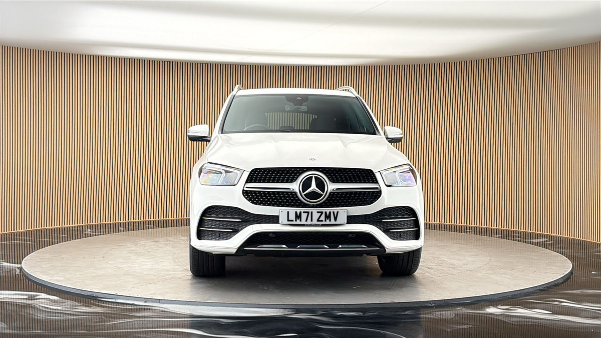 More views of Mercedes-Benz GLE