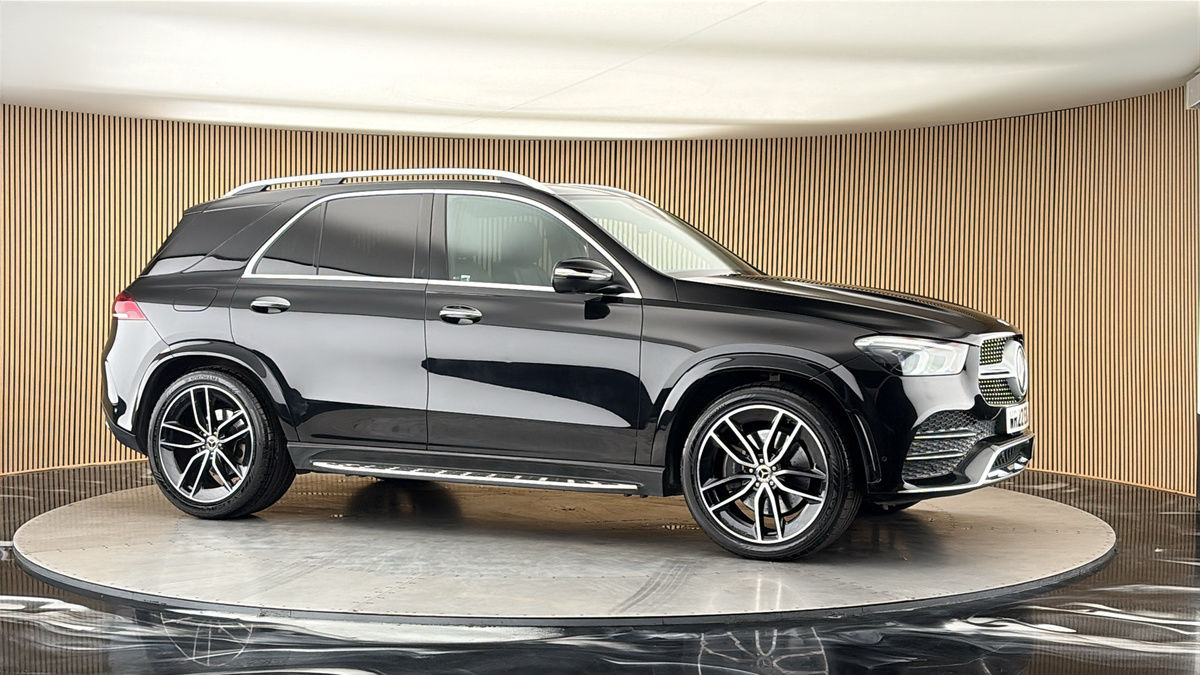 More views of Mercedes-Benz GLE
