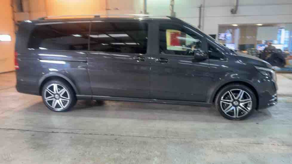 More views of Mercedes-Benz V Class