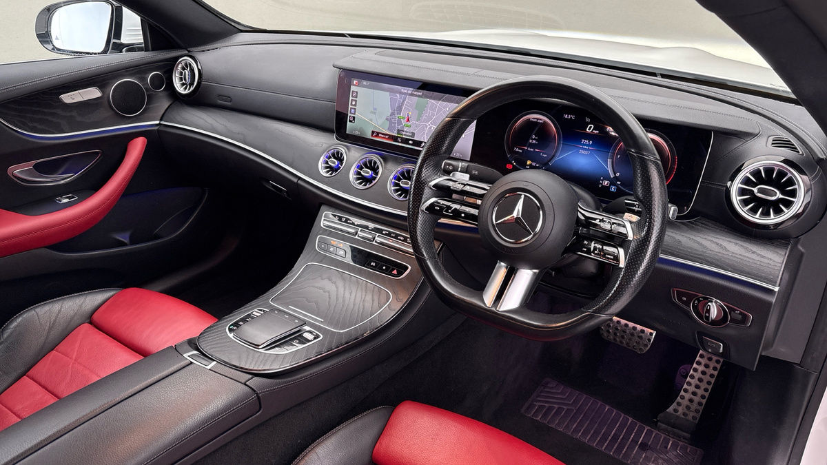 Mercedes-Benz E Class Image 5