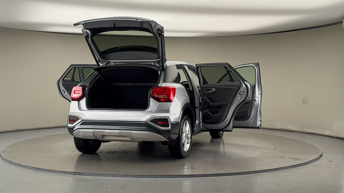 More views of Audi Q2