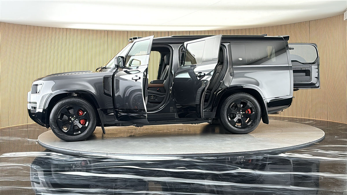 More views of Land Rover Defender 130