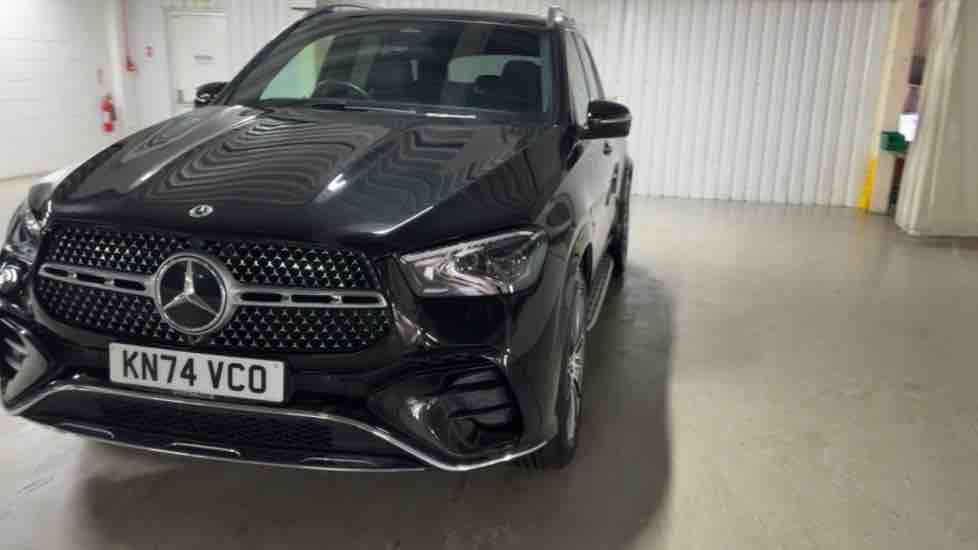 More views of Mercedes-Benz GLE