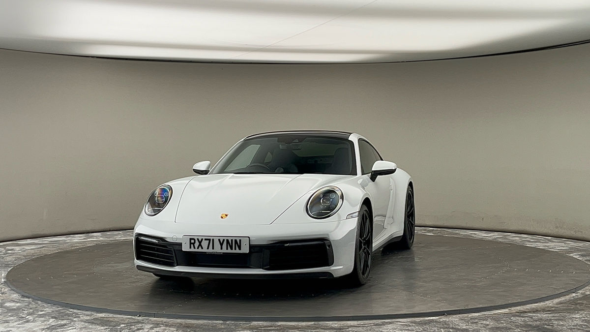 More views of Porsche 911