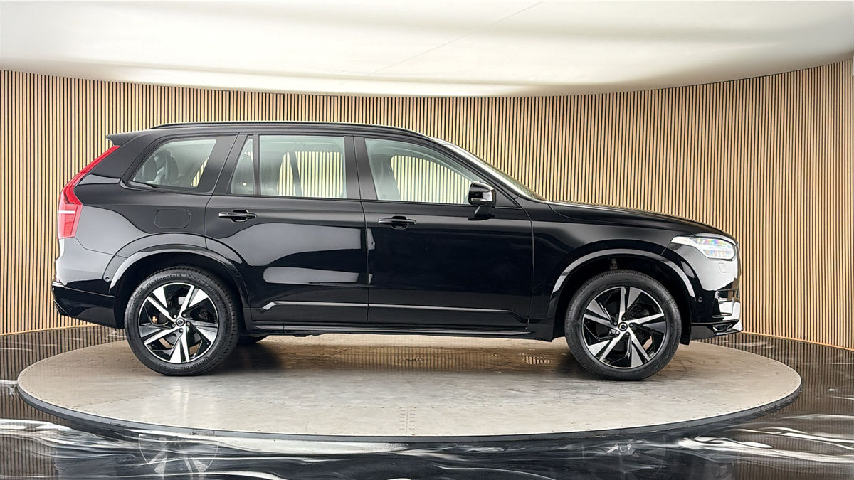 More views of Volvo XC90