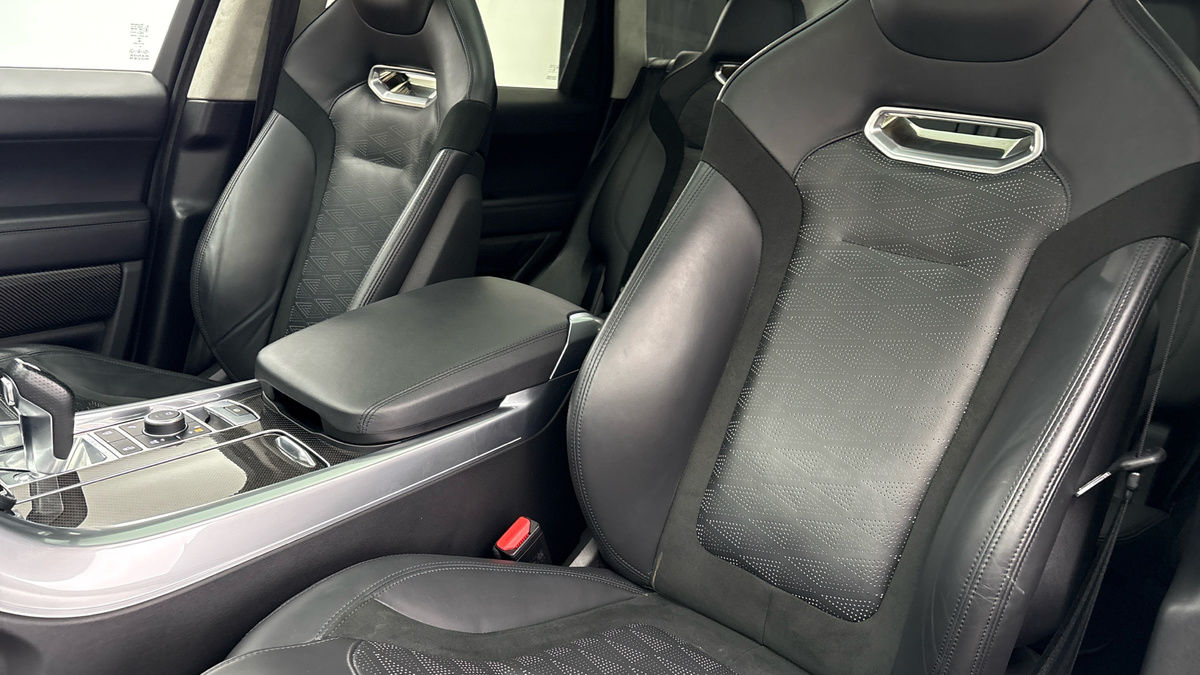 Land Rover Range Rover Sport Image 7