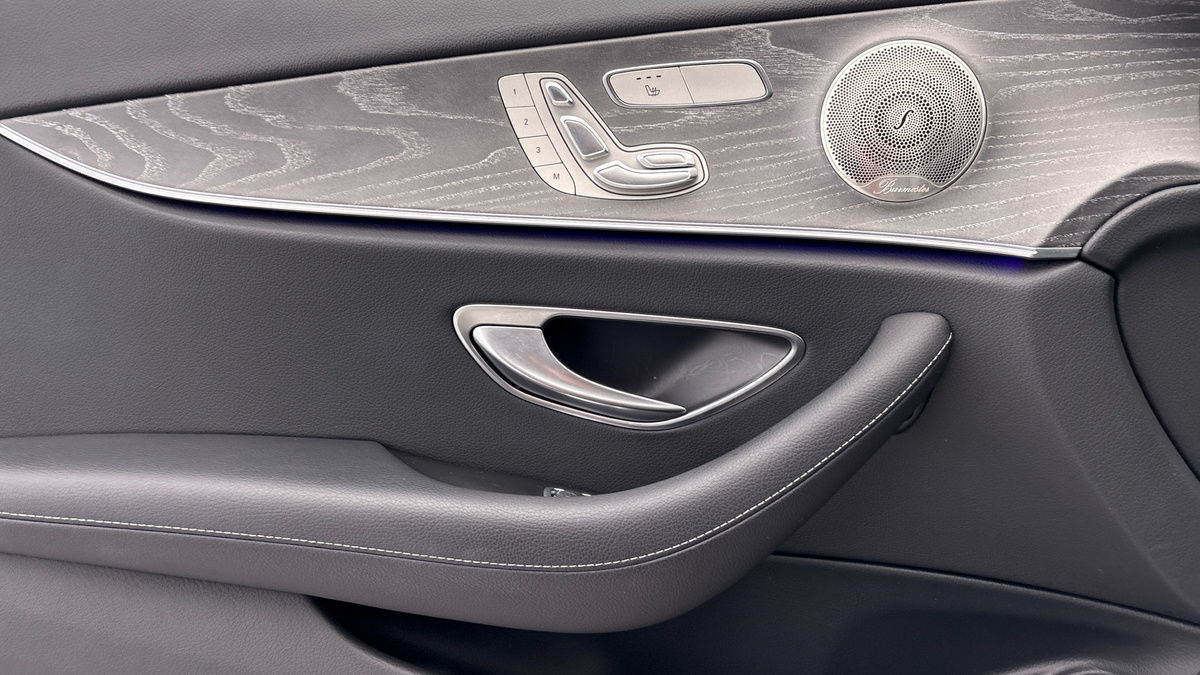 Mercedes-Benz E Class Image 19