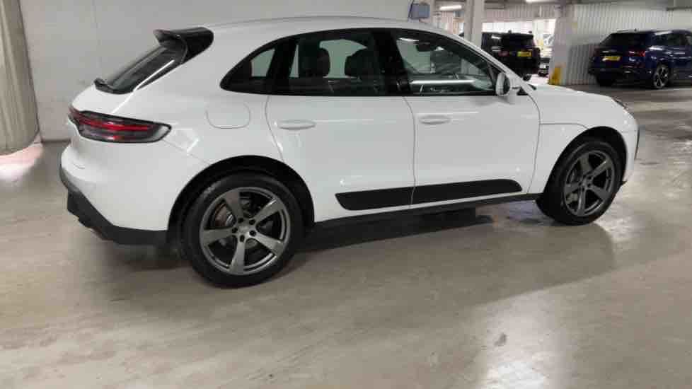 More views of Porsche Macan