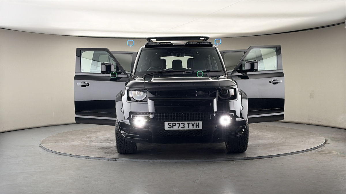 More views of Land Rover Defender 130