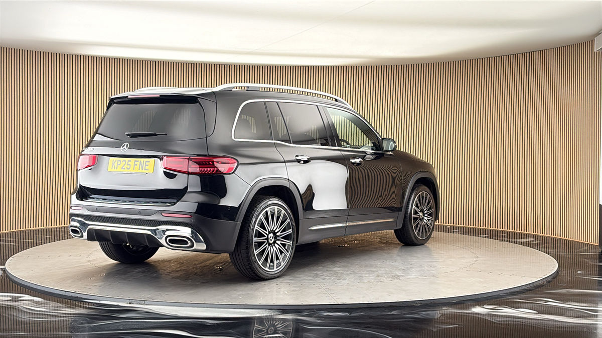 More views of Mercedes-Benz GLB