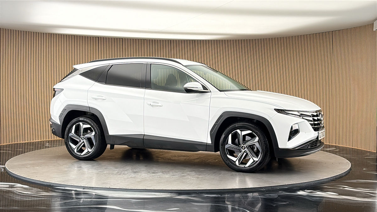 More views of Hyundai TUCSON
