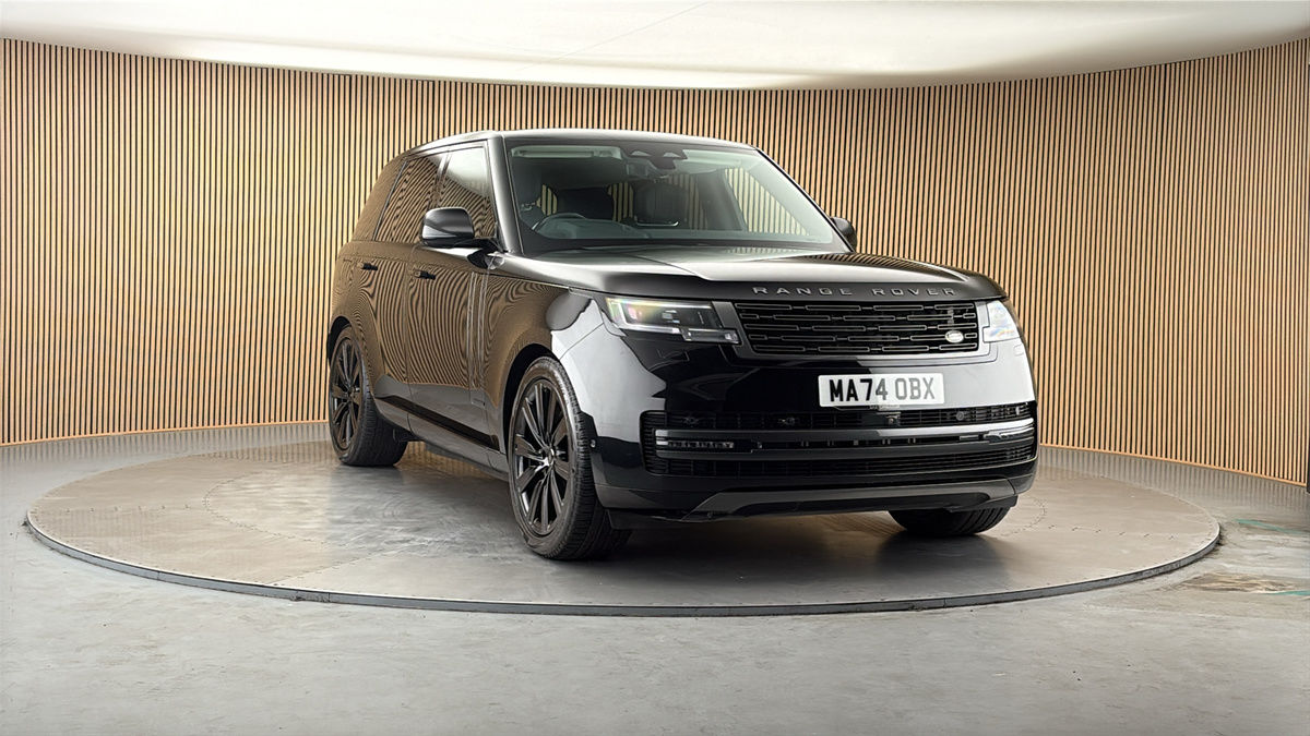 More views of Land Rover Range Rover