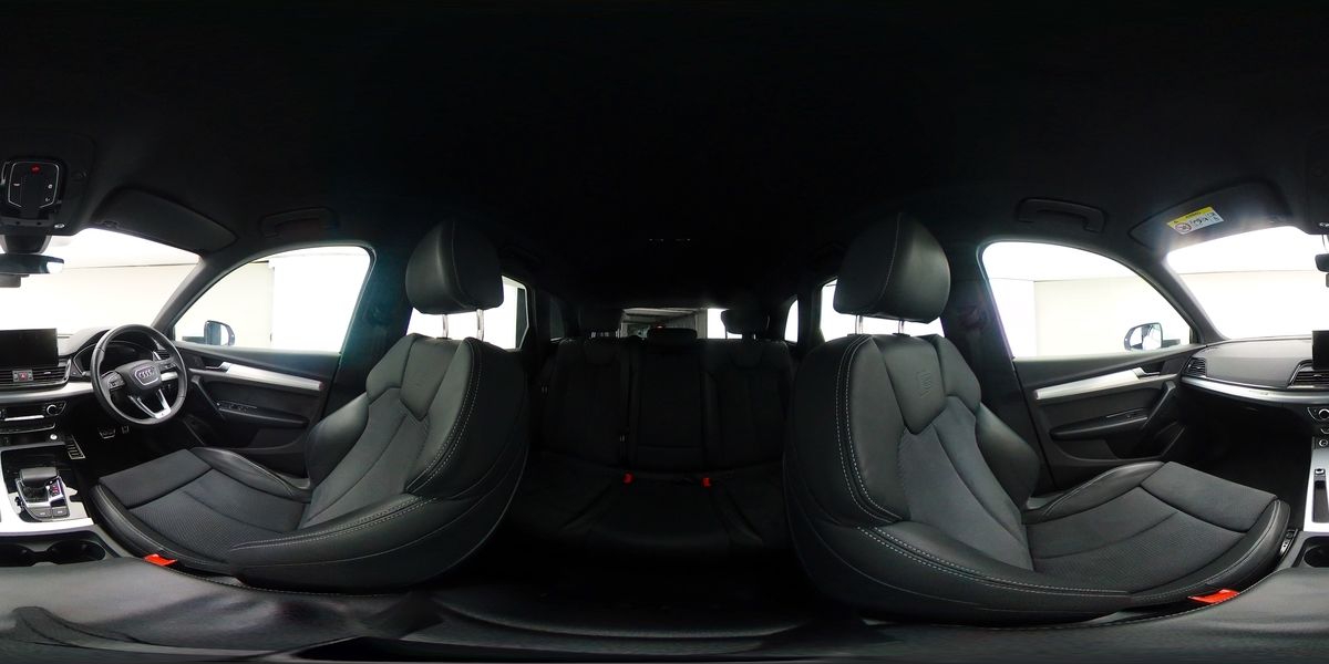 More views of Audi Q5