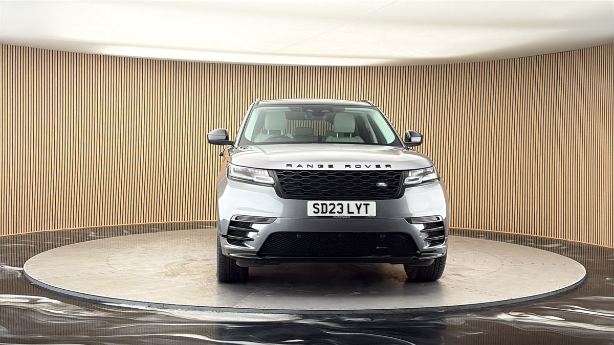 More views of Land Rover Range Rover Velar