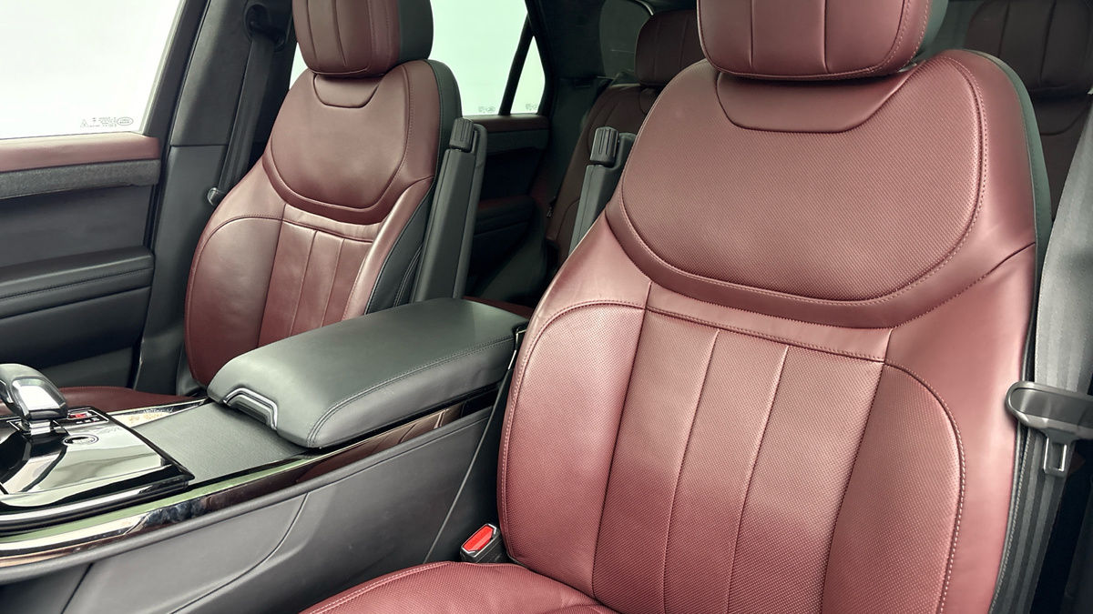 Land Rover Range Rover Sport Image 7