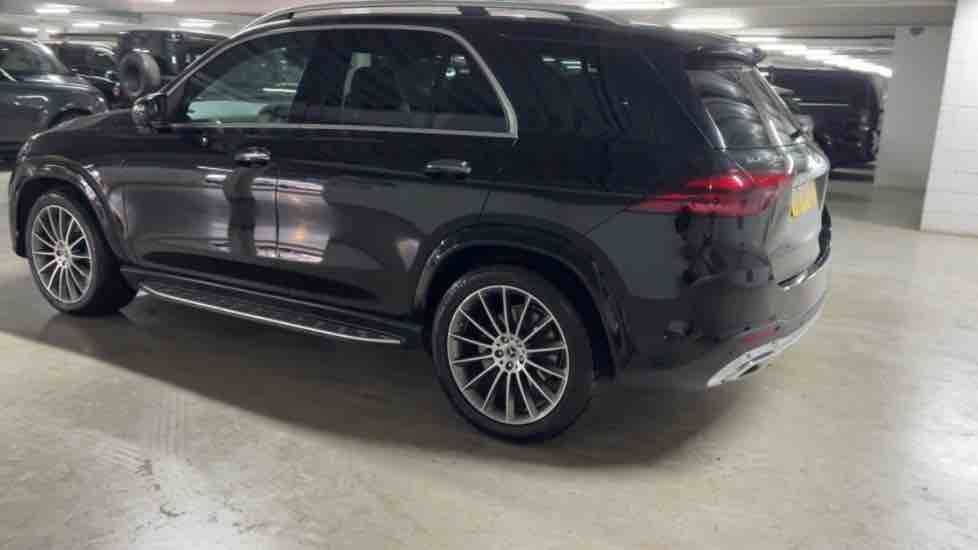 More views of Mercedes-Benz GLE