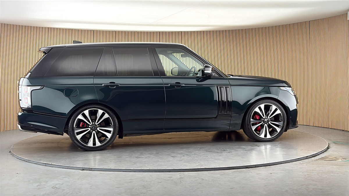 More views of Land Rover Range Rover