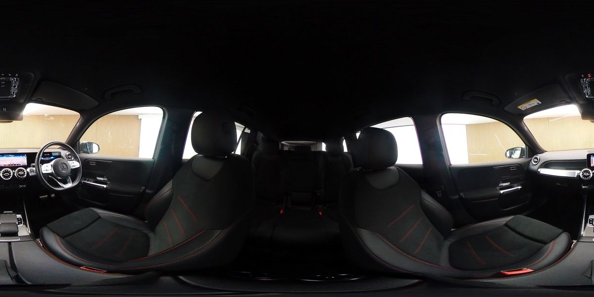 More views of Mercedes-Benz GLB