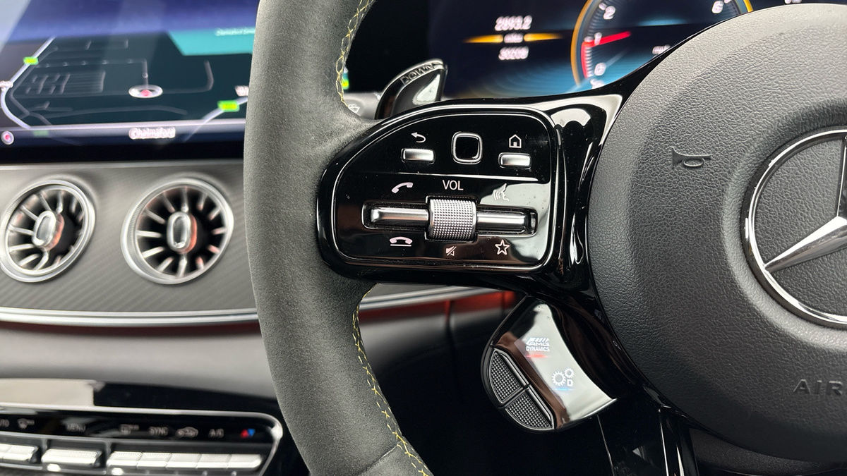 Mercedes-Benz AMG GT Image 13