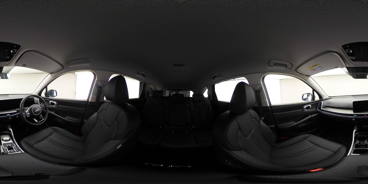 More views of Kia Sorento