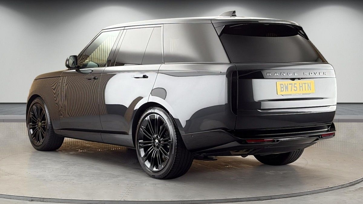 Land Rover Range Rover Image 2
