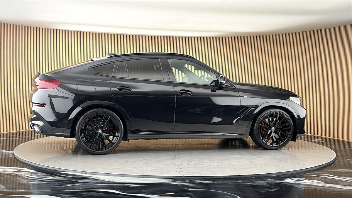 More views of BMW X6