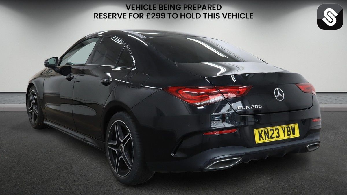 Mercedes-Benz CLA Image 3