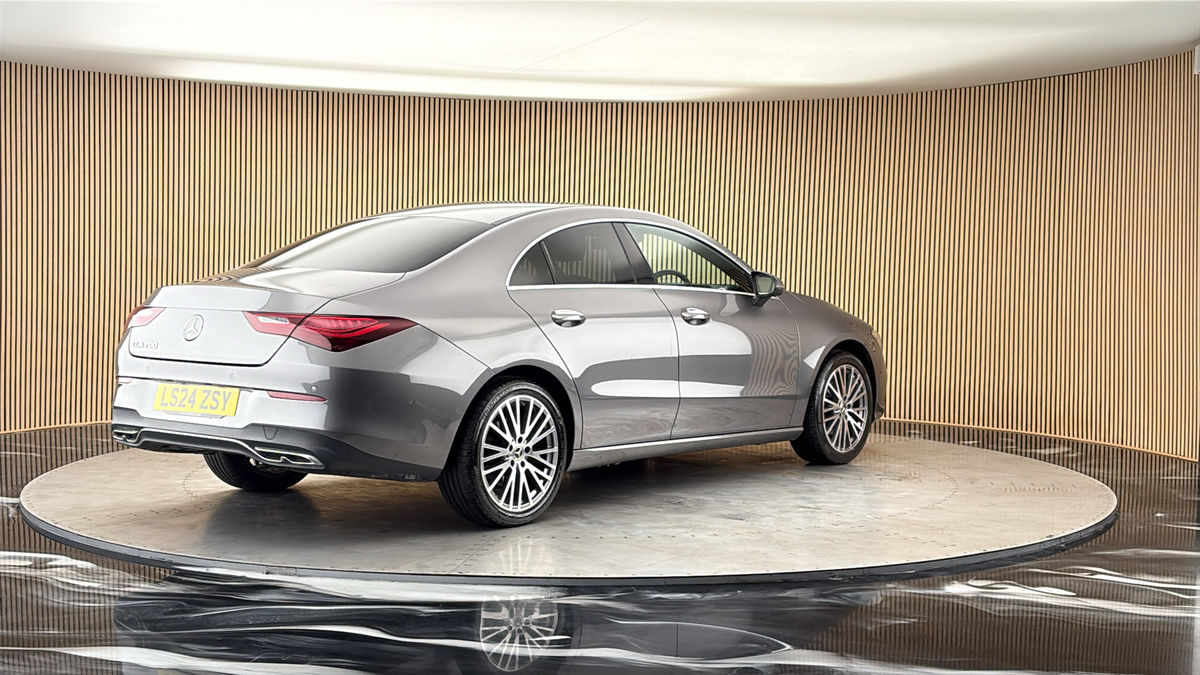 Mercedes-Benz CLA Image 21