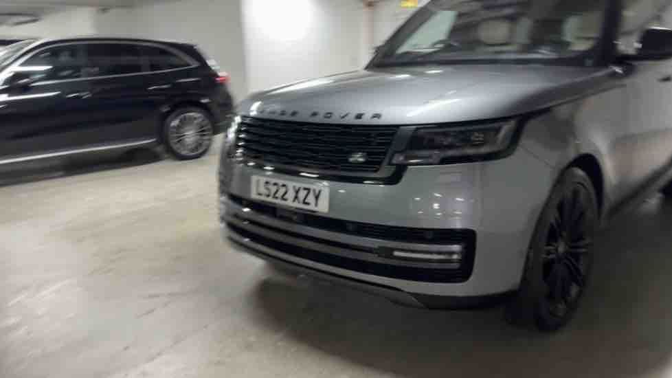 More views of Land Rover Range Rover