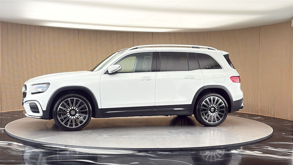 More views of Mercedes-Benz GLB