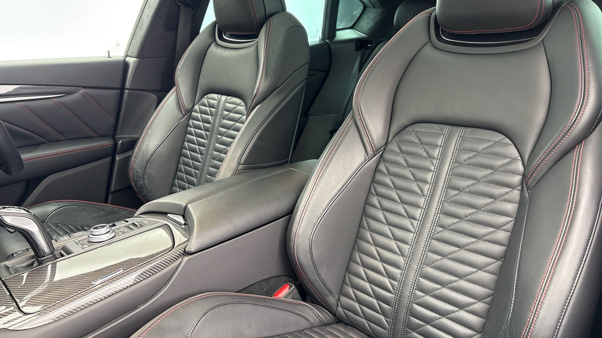 Maserati Levante Image 7