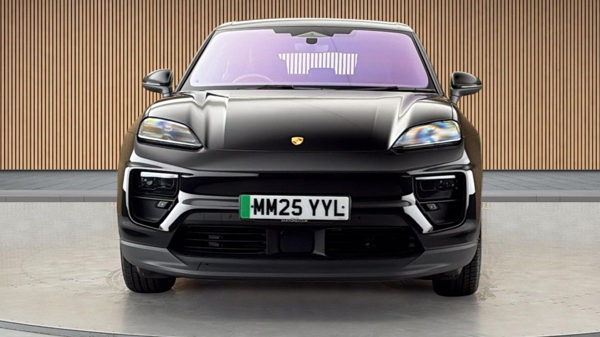 Porsche Macan Image 4