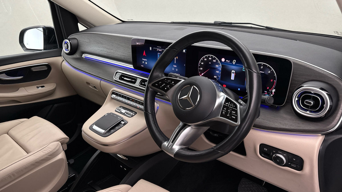 Mercedes-Benz V Class Image 5