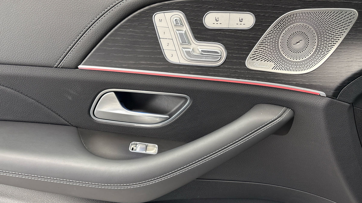 Mercedes-Benz GLE Image 19