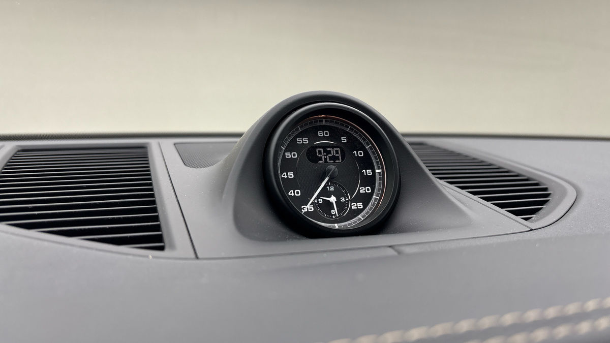 Porsche Macan Image 25