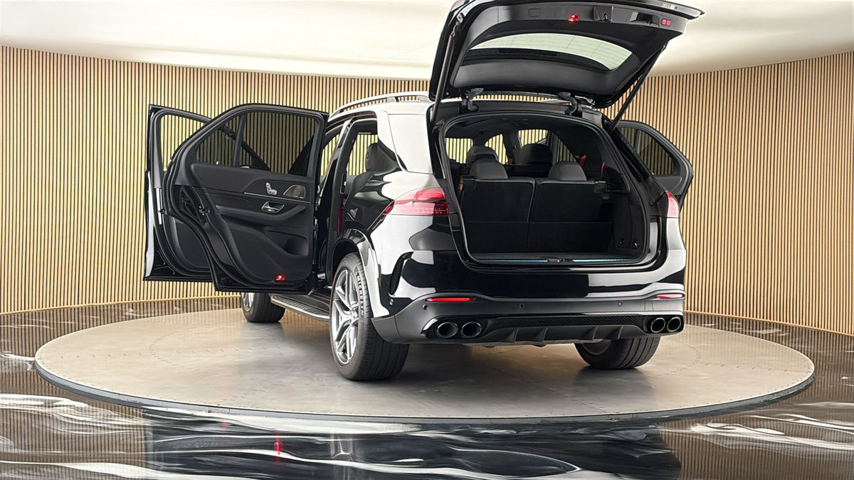 More views of Mercedes-Benz GLE