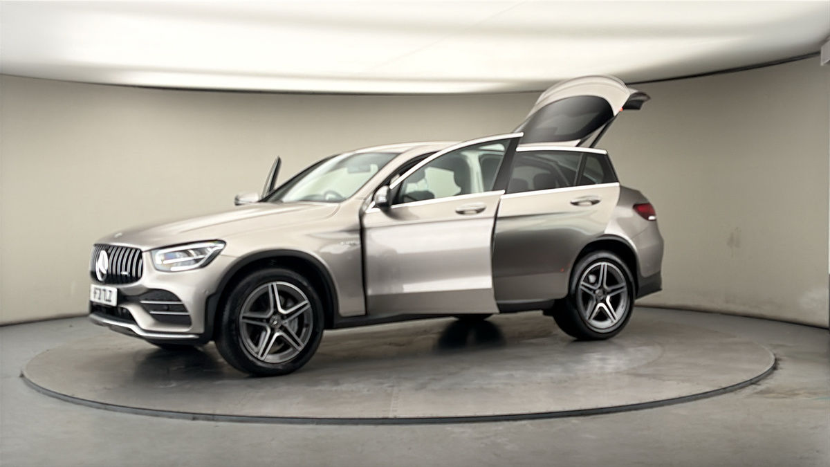 More views of Mercedes-Benz GLC