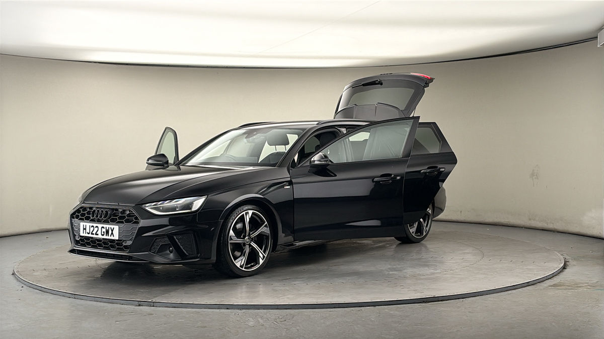 Audi A4 Avant Image 22