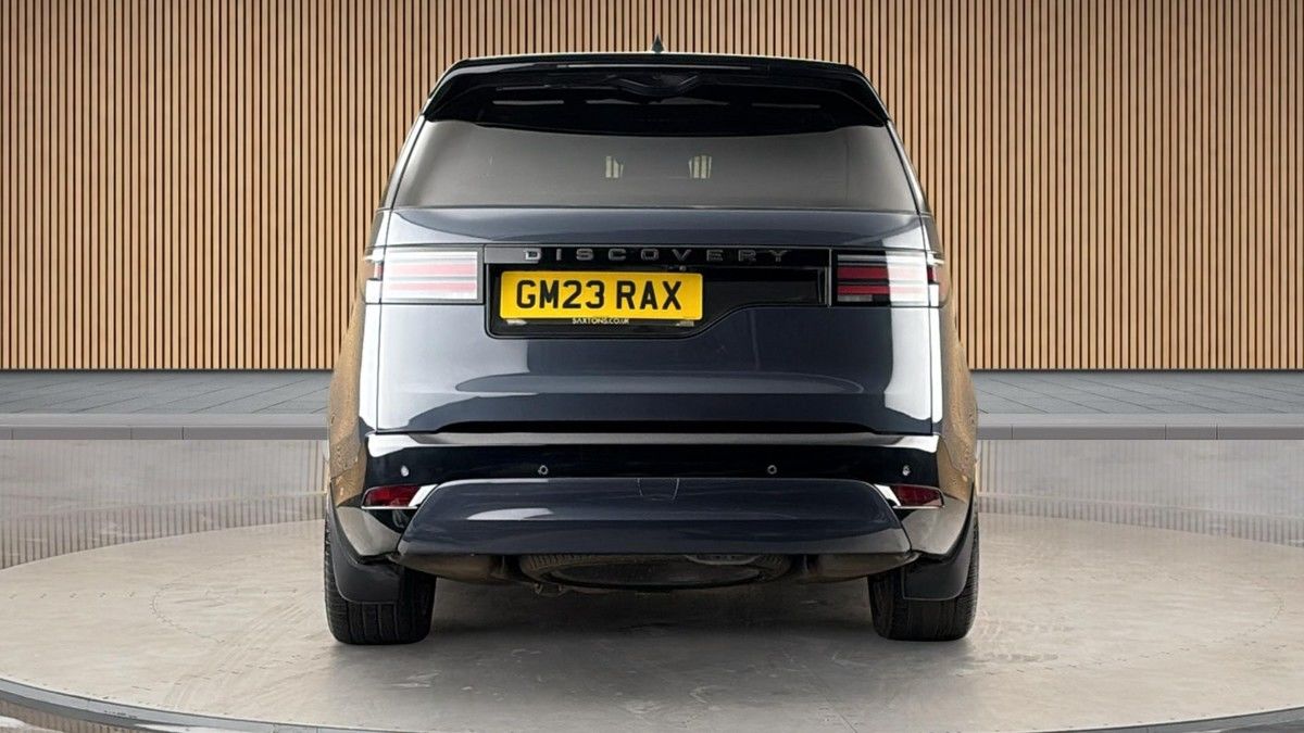 Land Rover Discovery Image 4